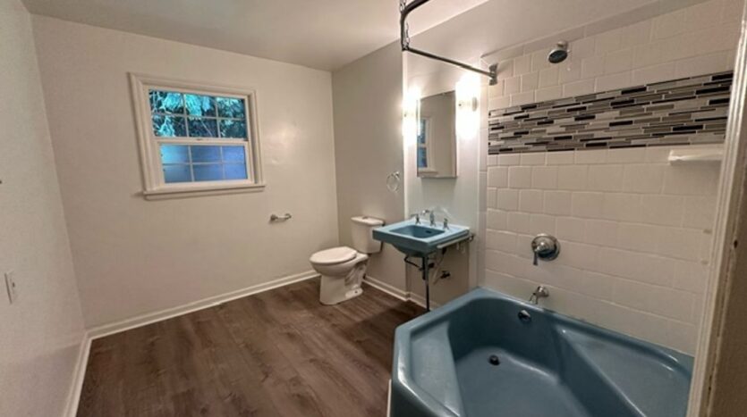 1600 Blodgett Rd  - Mount Vernon - Washington - 2 bed, 1.5 bath rental property