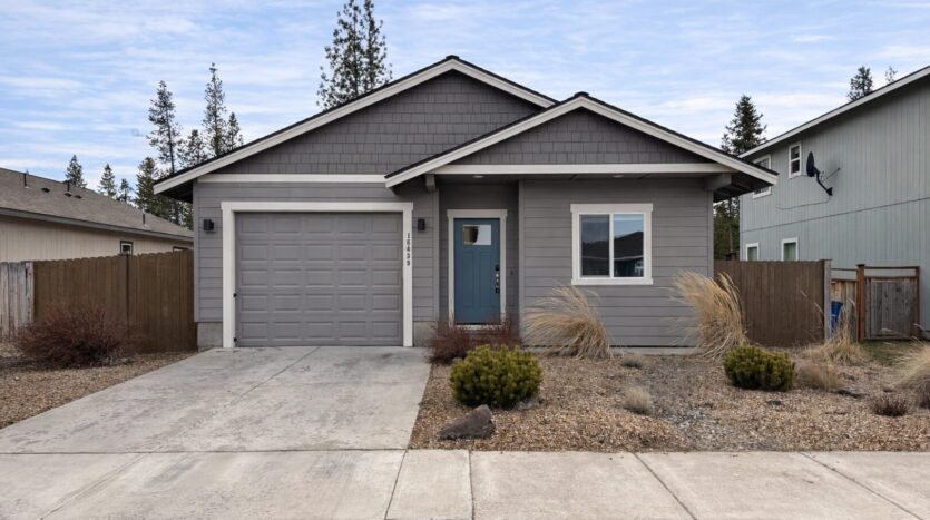 16439 Bassett Dr  - La Pine - Oregon - 3 bed, 2 bath rental property