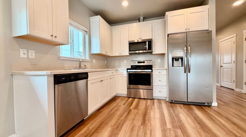 16439 Bassett Dr  - La Pine - Oregon - 3 bed, 2 bath rental property