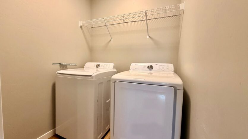 16439 Bassett Dr  - La Pine - Oregon - 3 bed, 2 bath rental property