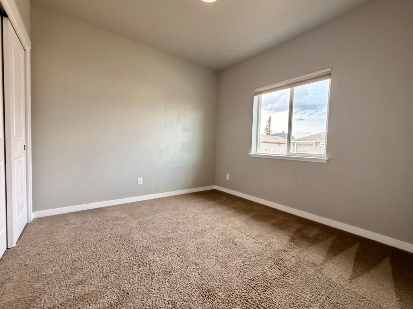 16439 Bassett Dr  - La Pine - Oregon - 3 bed, 2 bath rental property