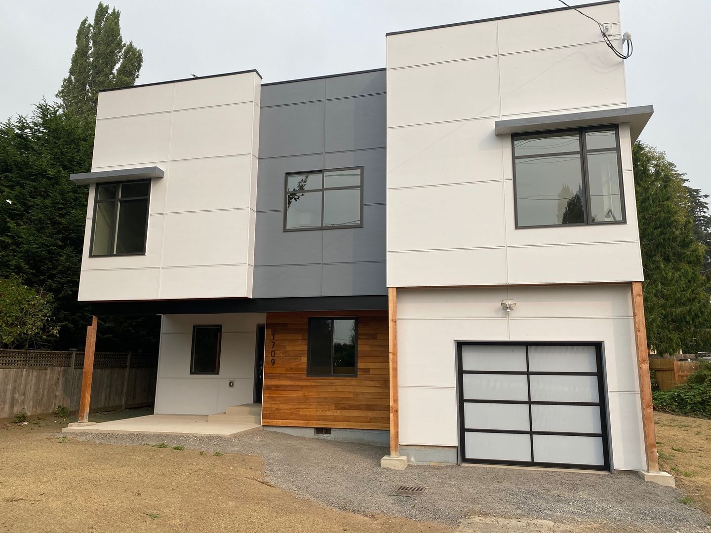 1709 30th Street - Bellingham - Washington - 6 bed, 5 bath rental property