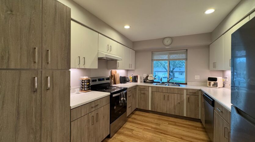 1709 30th Street - Bellingham - Washington - 6 bed, 5 bath rental property