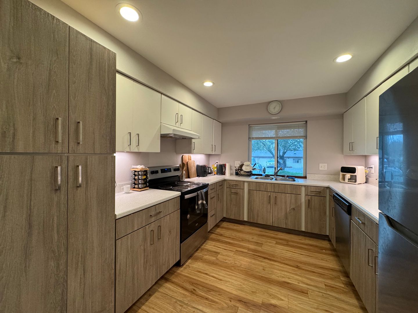 1709 30th Street - Bellingham - Washington - 6 bed, 5 bath rental property