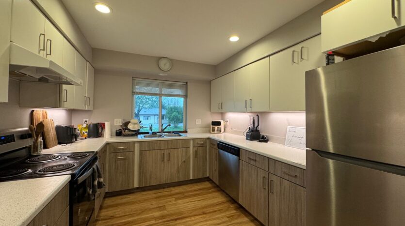 1709 30th Street - Bellingham - Washington - 6 bed, 5 bath rental property