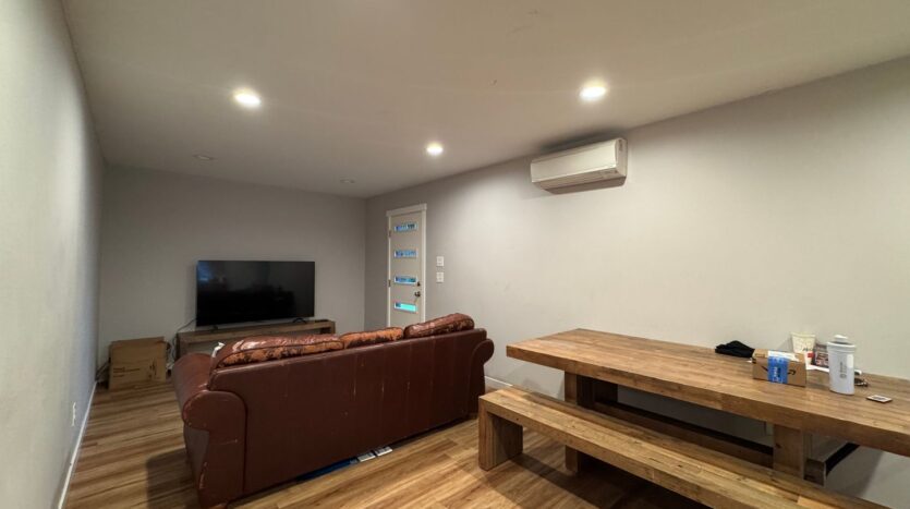 1709 30th Street - Bellingham - Washington - 6 bed, 5 bath rental property