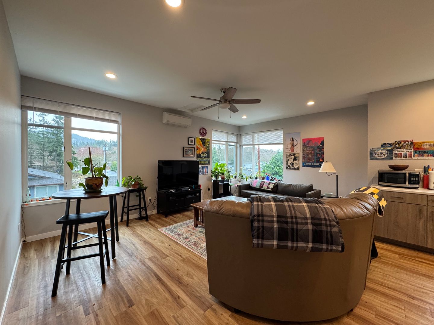 1709 30th Street - Bellingham - Washington - 6 bed, 5 bath rental property