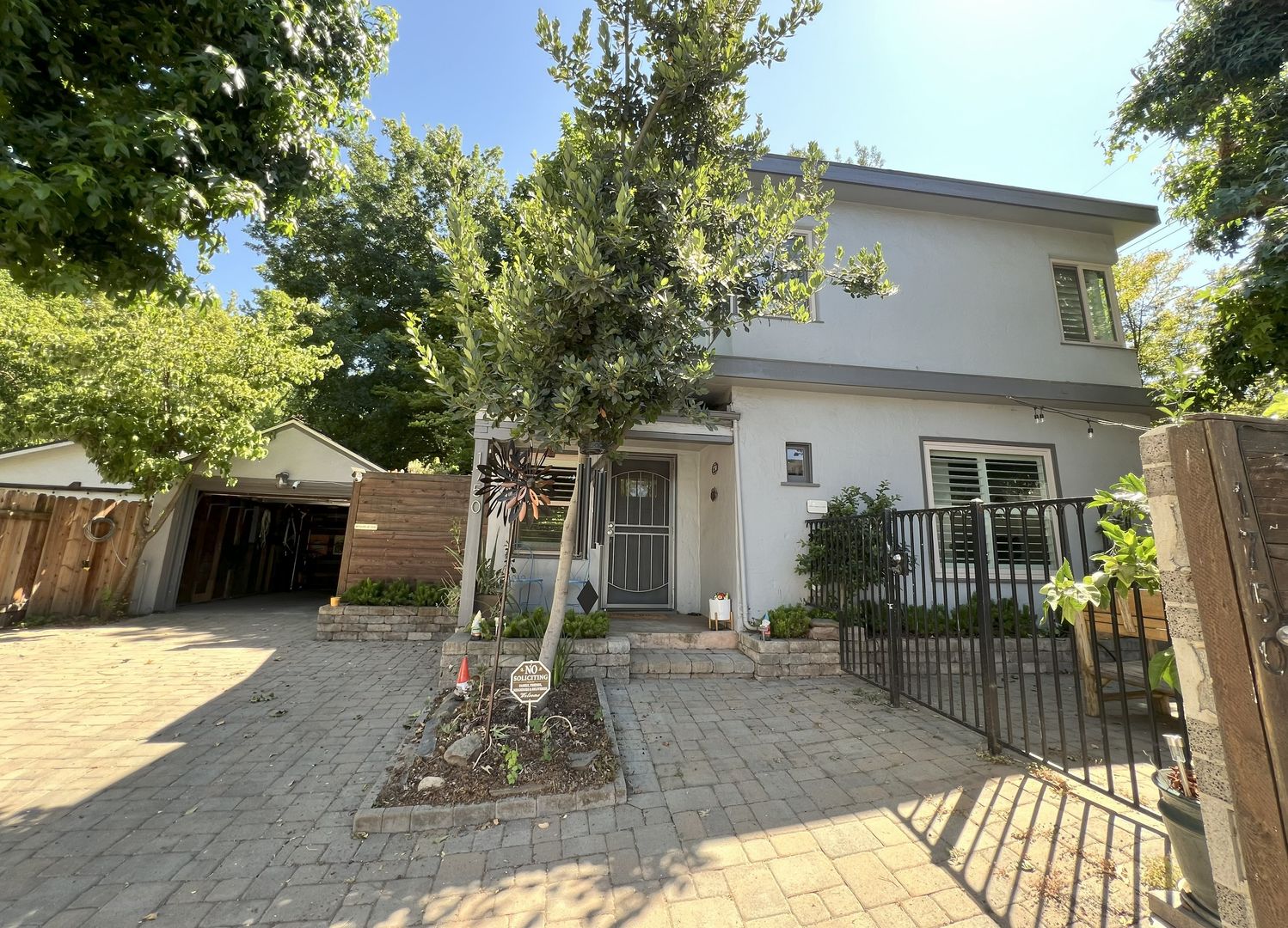 1750 Caramay Way - Sacramento - California - 2 bed, 1.5 bath rental property