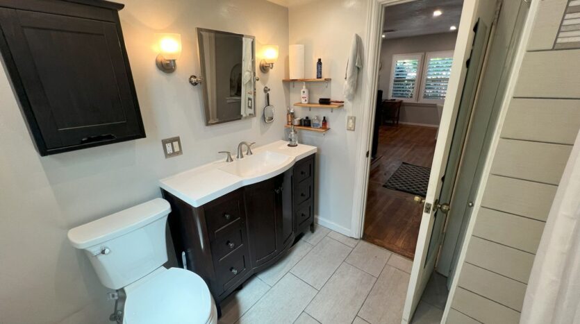 1750 Caramay Way - Sacramento - California - 2 bed, 1.5 bath rental property