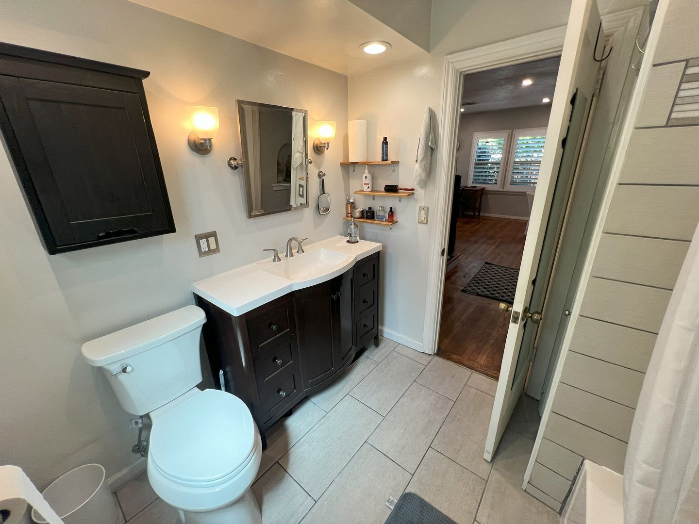 1750 Caramay Way - Sacramento - California - 2 bed, 1.5 bath rental property