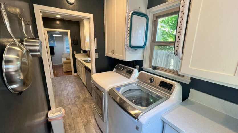 1750 Caramay Way - Sacramento - California - 2 bed, 1.5 bath rental property