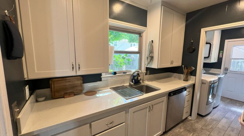 1750 Caramay Way - Sacramento - California - 2 bed, 1.5 bath rental property