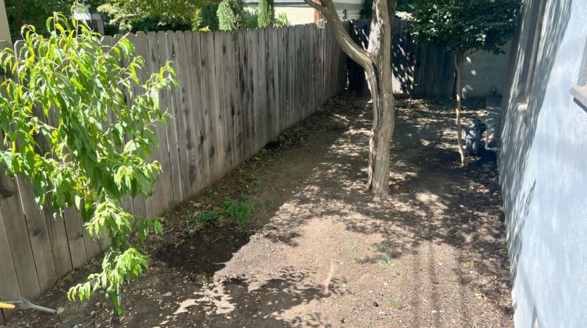 1750 Caramay Way - Sacramento - California - 2 bed, 1.5 bath rental property