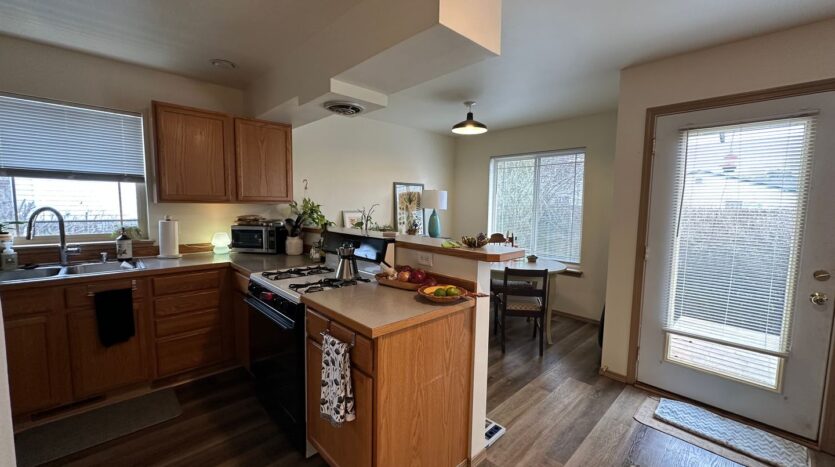 # 1813 E. Maryland St. - Bellingham - Washington - 3 bed, 1.5 bath rental property