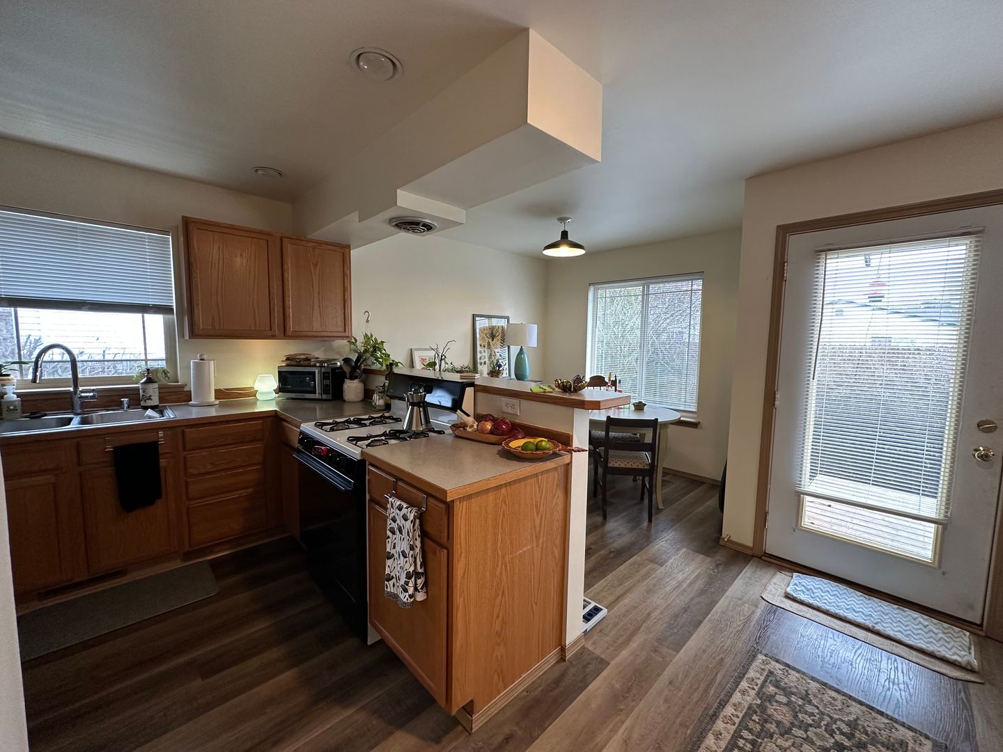 # 1813 E. Maryland St. - Bellingham - Washington - 3 bed, 1.5 bath rental property