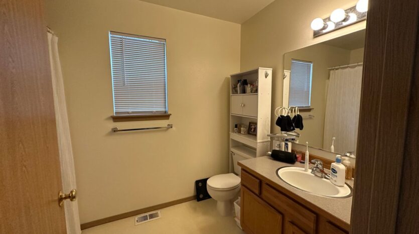 # 1813 E. Maryland St. - Bellingham - Washington - 3 bed, 1.5 bath rental property