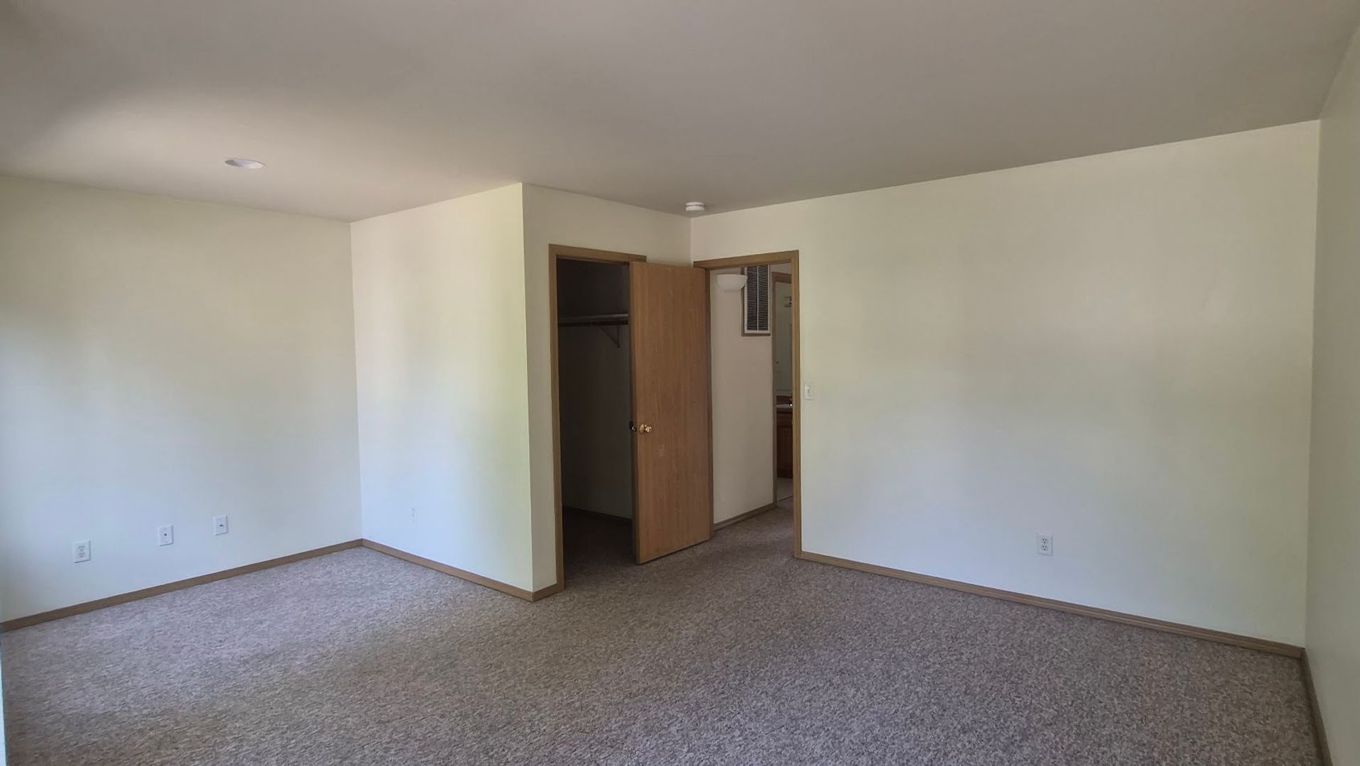 # 1813 E. Maryland St. - Bellingham - Washington - 3 bed, 1.5 bath rental property