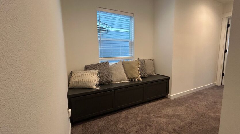 18200 NE 47th Ave - Vancouver - Washington - 3 bed, 2.5 bath rental property