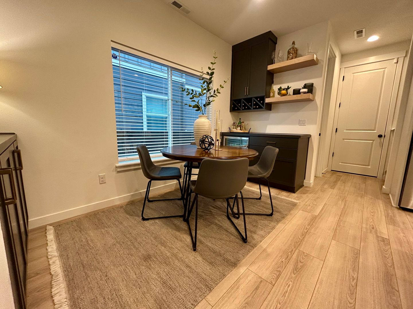 18200 NE 47th Ave - Vancouver - Washington - 3 bed, 2.5 bath rental property