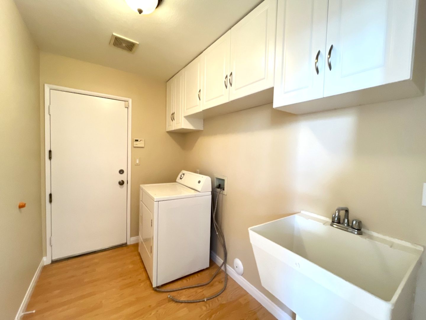 1843 Madera Cir - Corona - California - 4 bed, 3 bath rental property