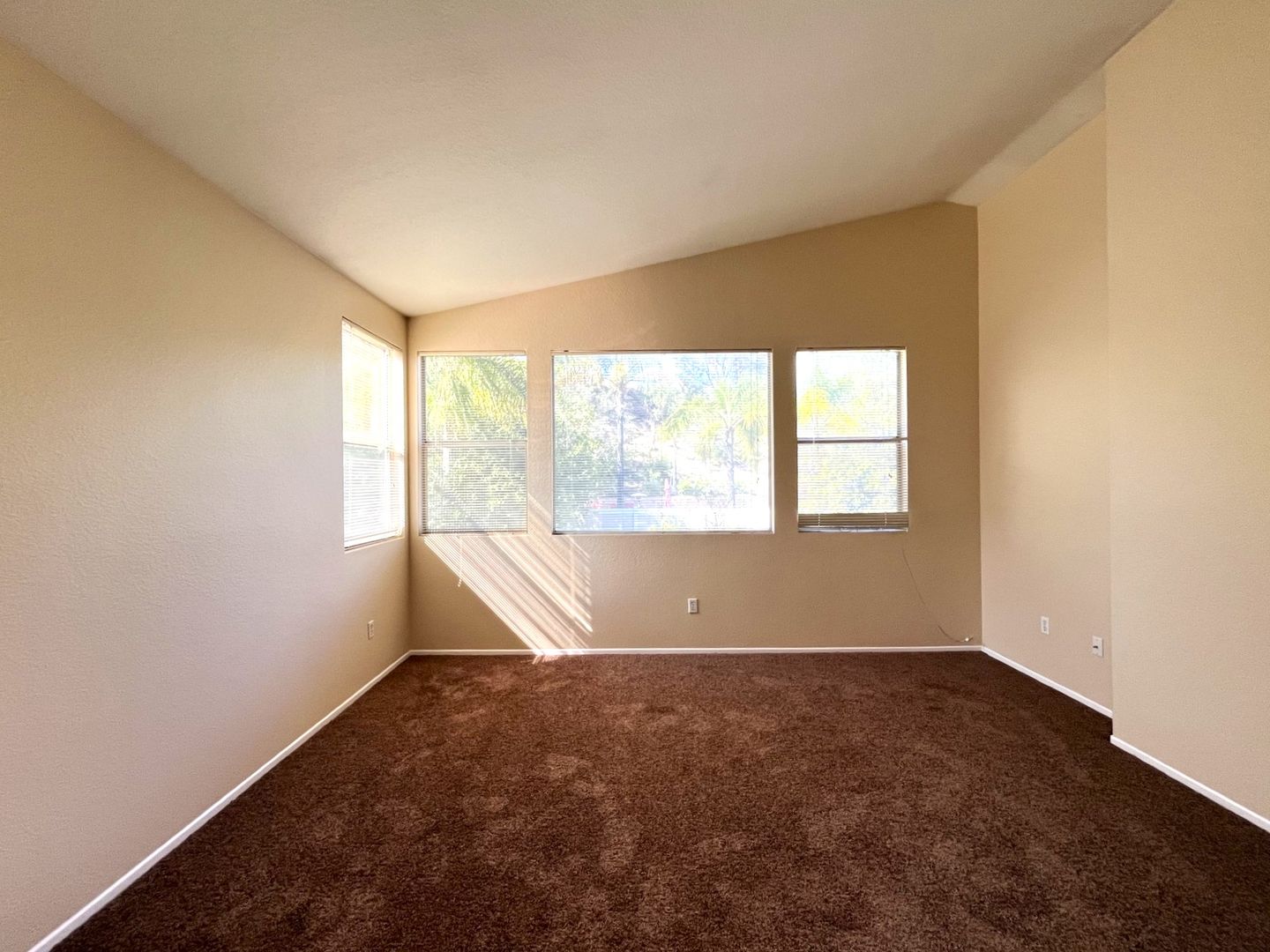 1843 Madera Cir - Corona - California - 4 bed, 3 bath rental property
