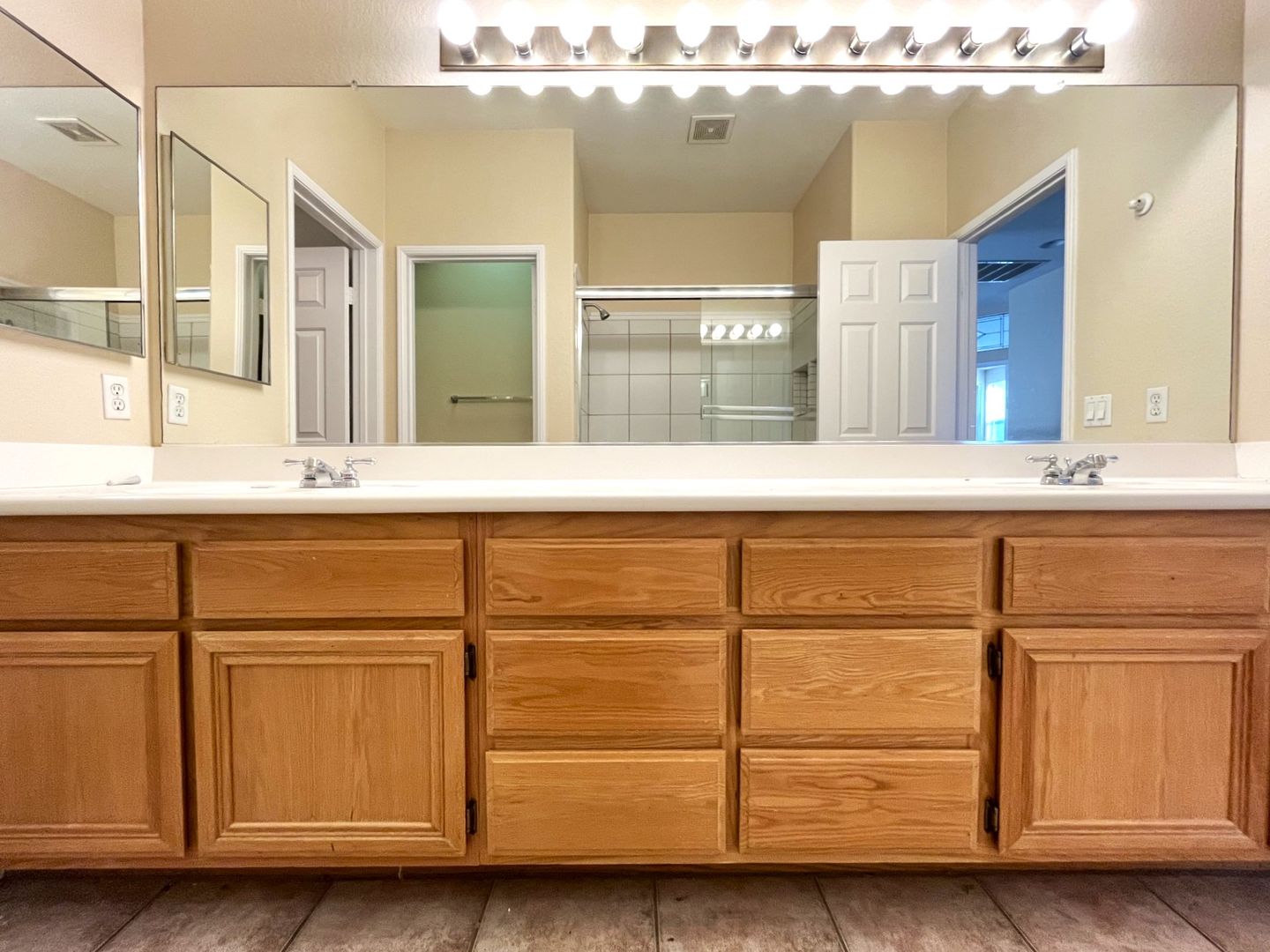 1843 Madera Cir - Corona - California - 4 bed, 3 bath rental property