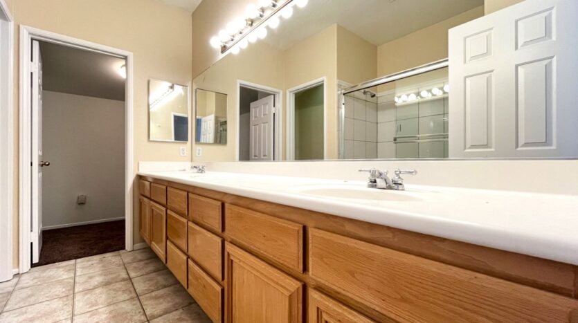 1843 Madera Cir - Corona - California - 4 bed, 3 bath rental property