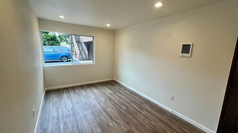 1887 N Vulcan Ave - Encinitas - California - 1 bed, 1 bath rental property