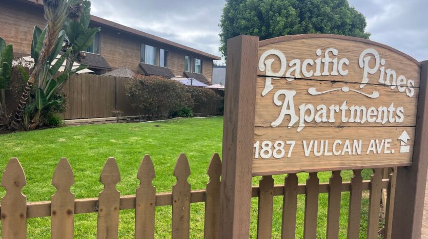 1887 N Vulcan Ave - Encinitas - California - 1 bed, 1 bath rental property