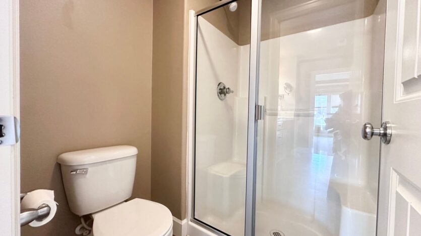 19021 Village Blvd - Sandy - Oregon - 3 bed, 2.5 bath rental property