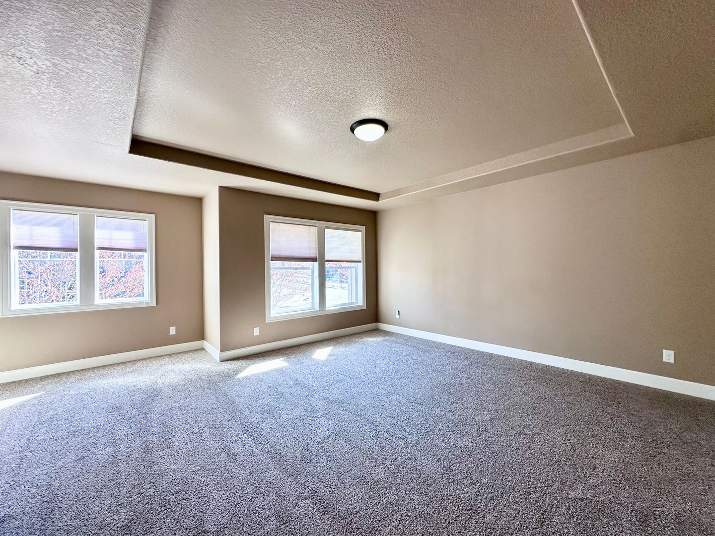 19021 Village Blvd - Sandy - Oregon - 3 bed, 2.5 bath rental property