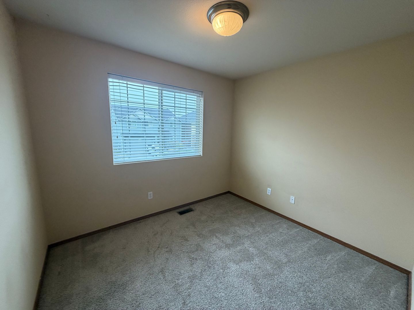 19103 23rd Ave Ct E - Tacoma - Washington - 3 bed, 3 bath rental property