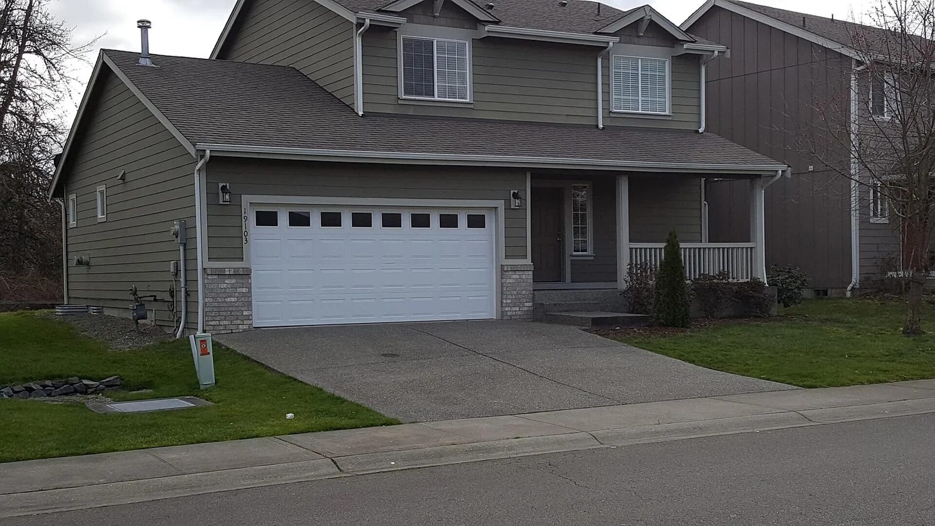 19103 23rd Ave Ct E - Tacoma - Washington - 3 bed, 3 bath rental property