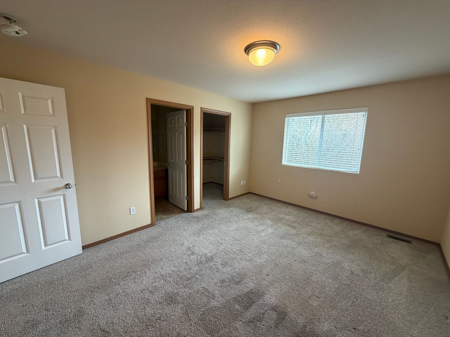 19103 23rd Ave Ct E - Tacoma - Washington - 3 bed, 3 bath rental property