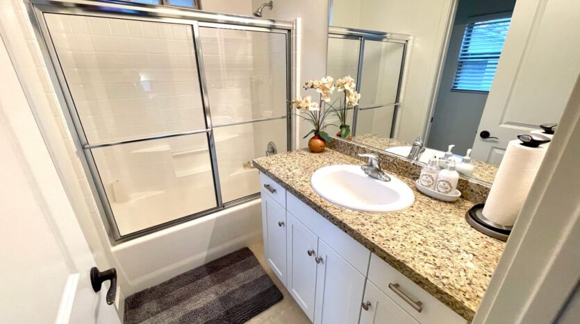 20402 Santa Ana Ave Unit 9 - Newport Beach - California - 2 bed, 2.5 bath rental property