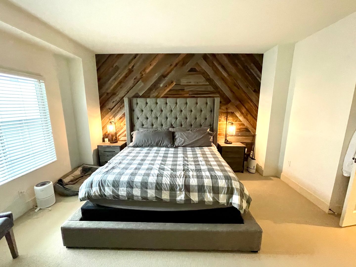 20402 Santa Ana Ave Unit 9 - Newport Beach - California - 2 bed, 2.5 bath rental property