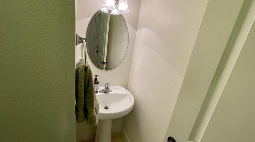 20402 Santa Ana Ave Unit 9 - Newport Beach - California - 2 bed, 2.5 bath rental property