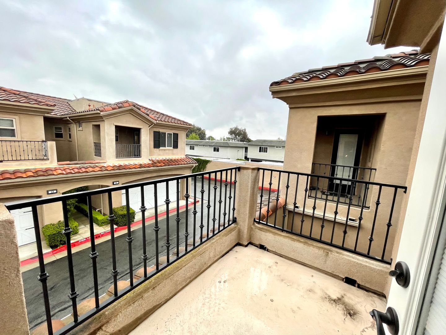 20402 Santa Ana Ave Unit 9 - Newport Beach - California - 2 bed, 2.5 bath rental property