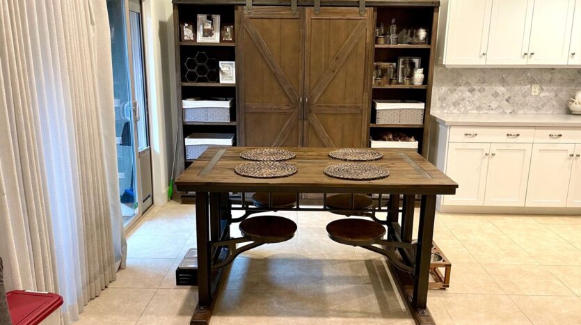 20402 Santa Ana Ave Unit 9 - Newport Beach - California - 2 bed, 2.5 bath rental property