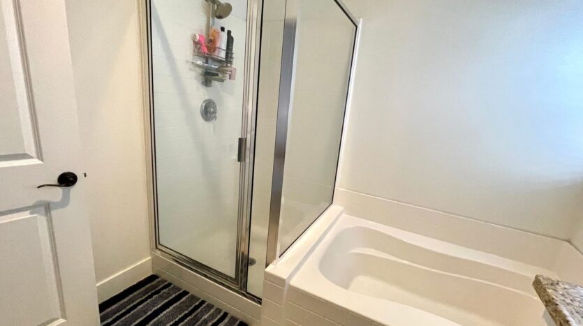 20402 Santa Ana Ave Unit 9 - Newport Beach - California - 2 bed, 2.5 bath rental property