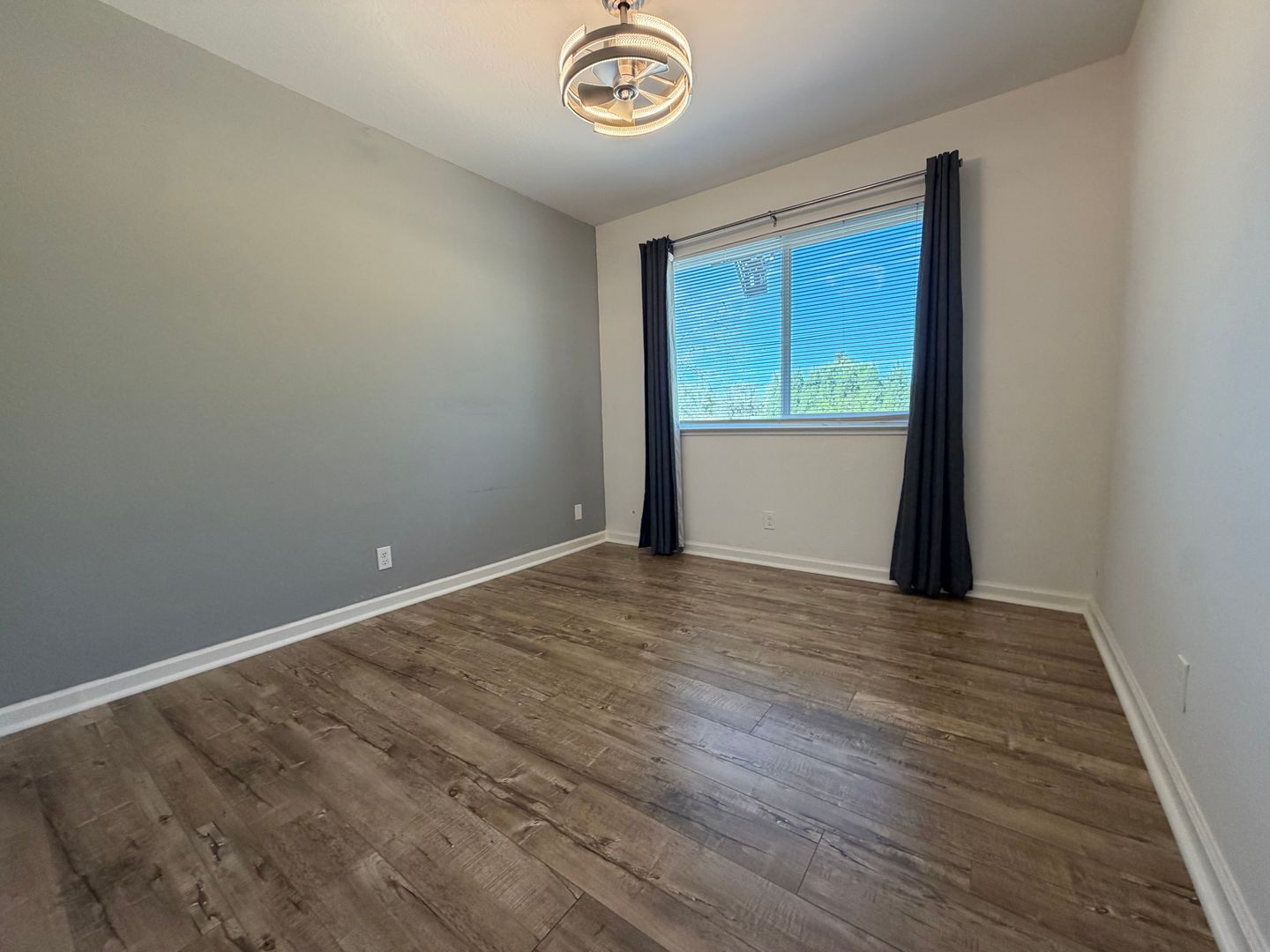 2044 Benita Drive Unit #4 - Rancho Cordova - California - 2 bed, 1 bath rental property
