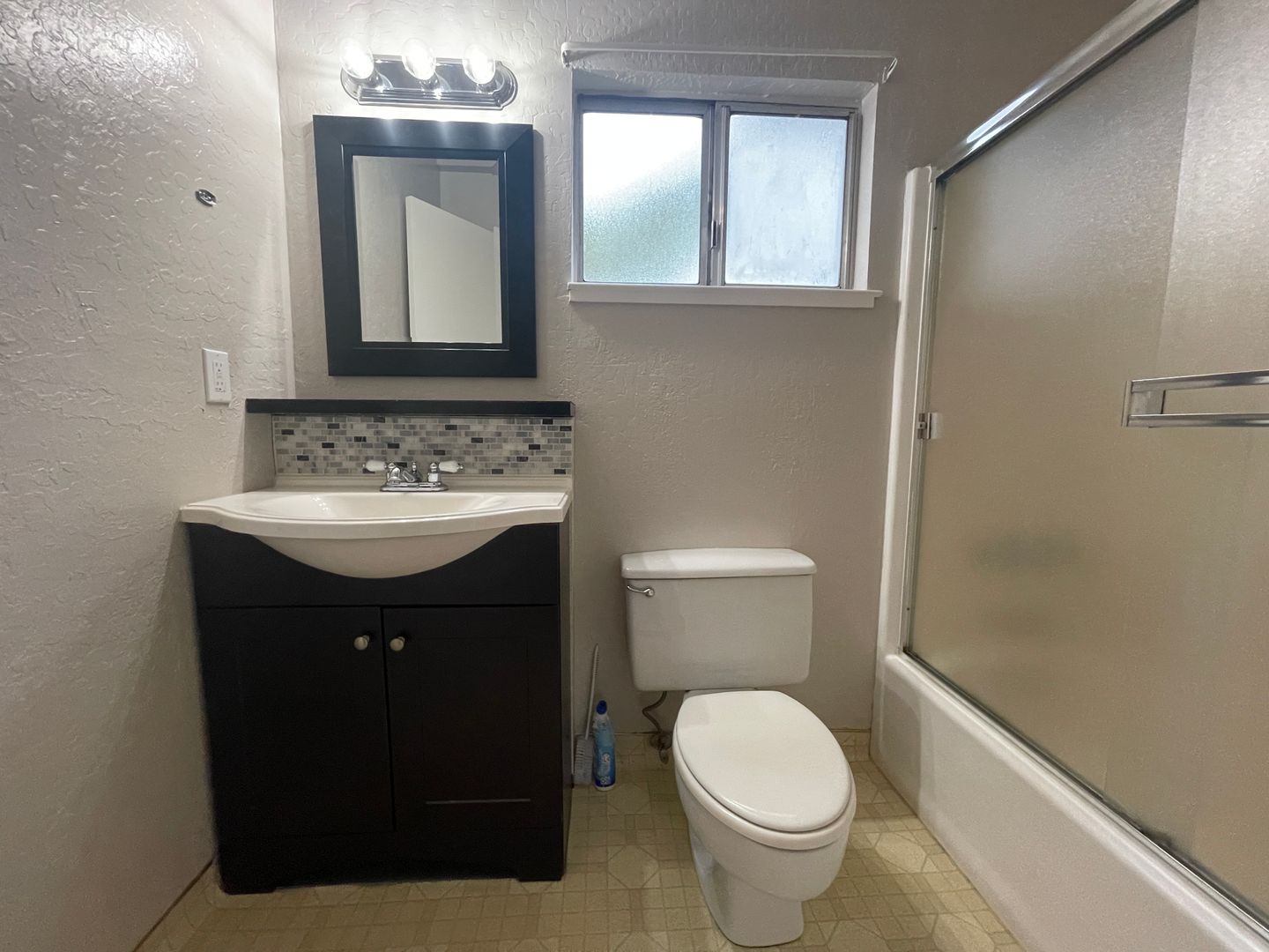 20861 Times Ave - Hayward - California - 3 bed, 2 bath rental property