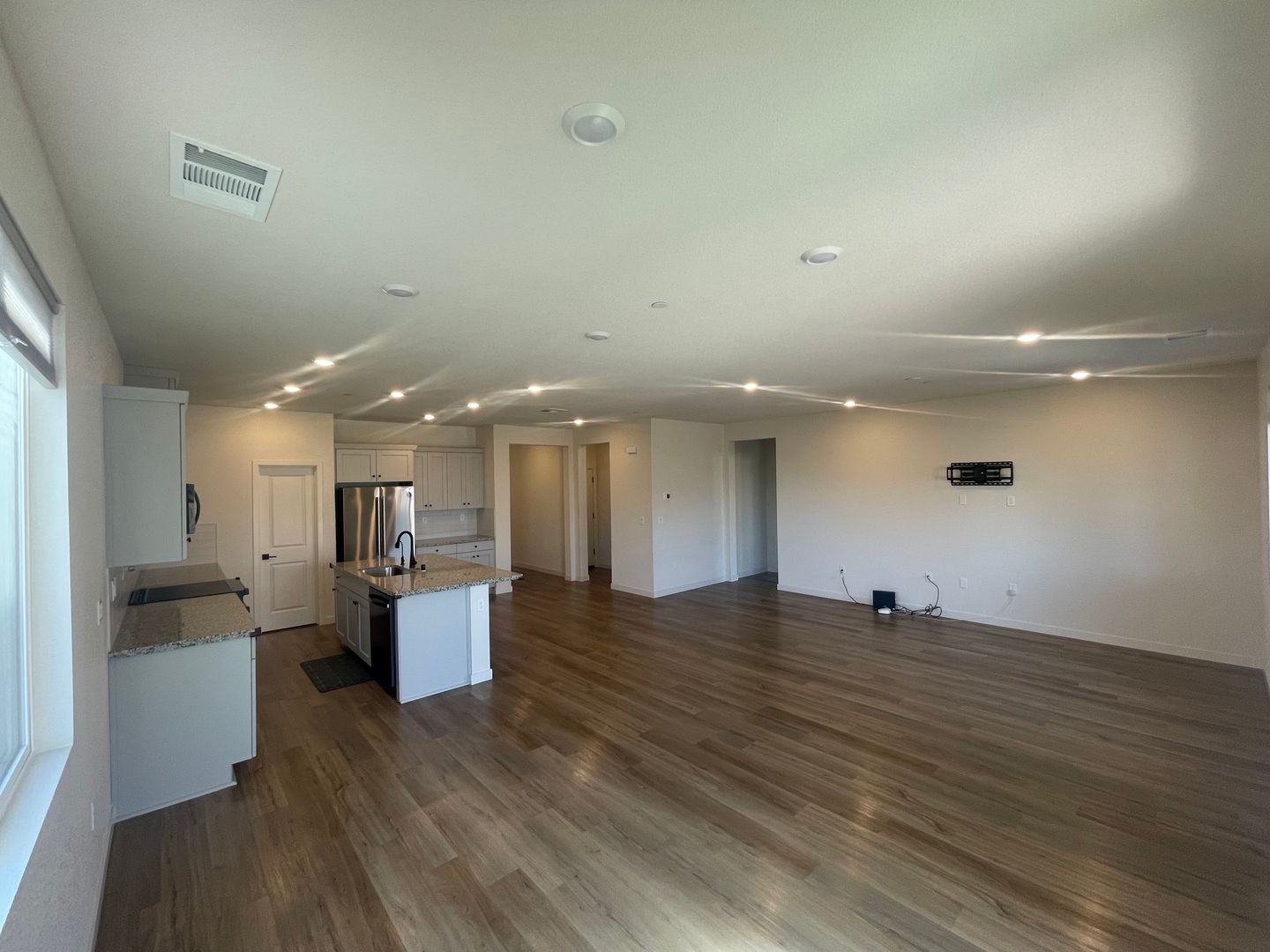 2125 Stagecoach Rd - Patterson - California - 3 bed, 2 bath rental property