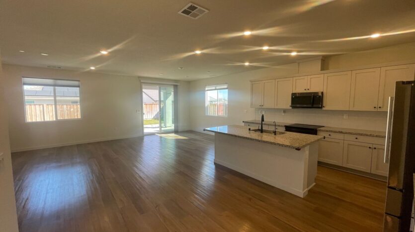 2125 Stagecoach Rd - Patterson - California - 3 bed, 2 bath rental property