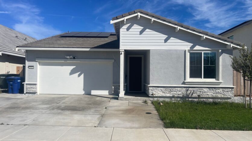 2125 Stagecoach Rd - Patterson - California - 3 bed, 2 bath rental property