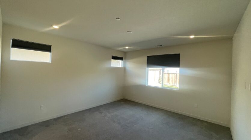 2125 Stagecoach Rd - Patterson - California - 3 bed, 2 bath rental property