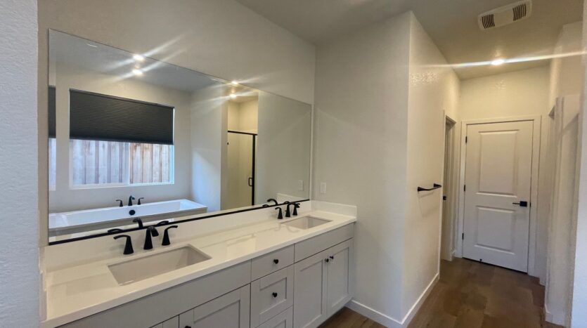 2125 Stagecoach Rd - Patterson - California - 3 bed, 2 bath rental property