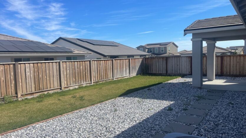 2125 Stagecoach Rd - Patterson - California - 3 bed, 2 bath rental property