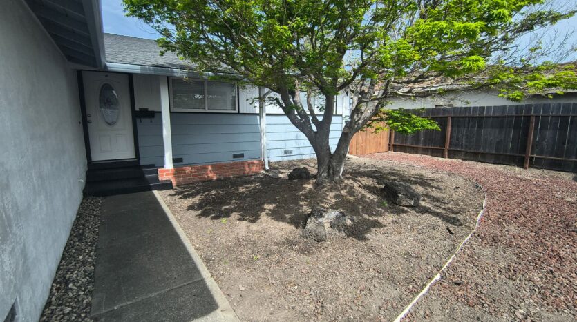 2275 Cypress Ave - San Pablo - California - 3 bed, 2 bath rental property