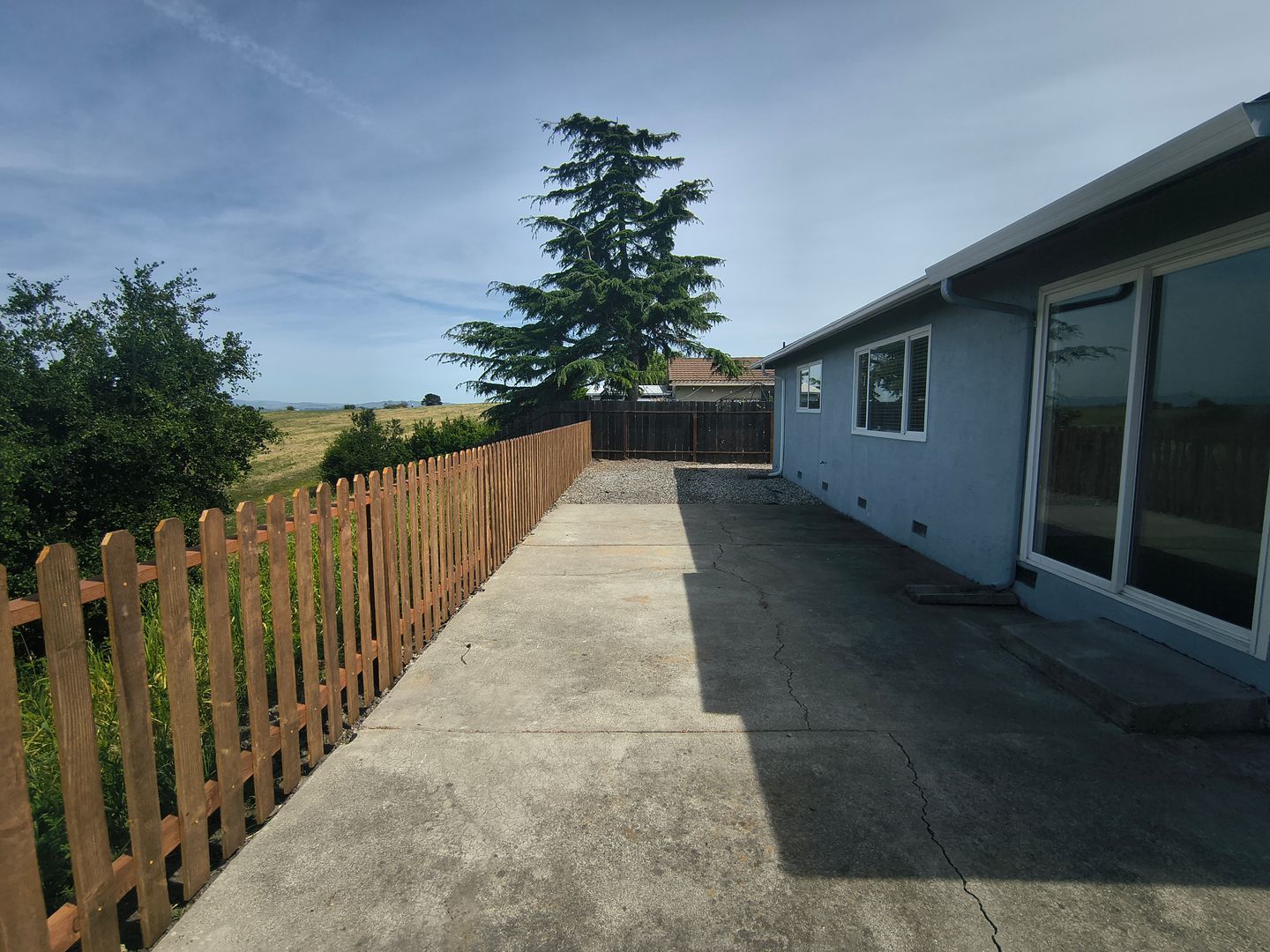 2275 Cypress Ave - San Pablo - California - 3 bed, 2 bath rental property